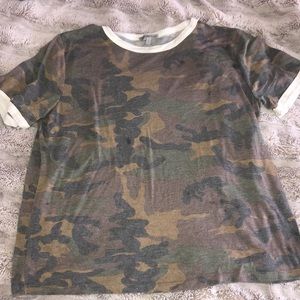 Really soft large stretchy T-shirt